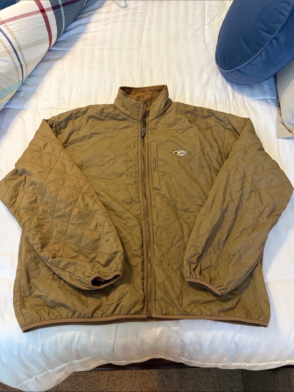 Drake Quilted Puffer Jacket in Tan